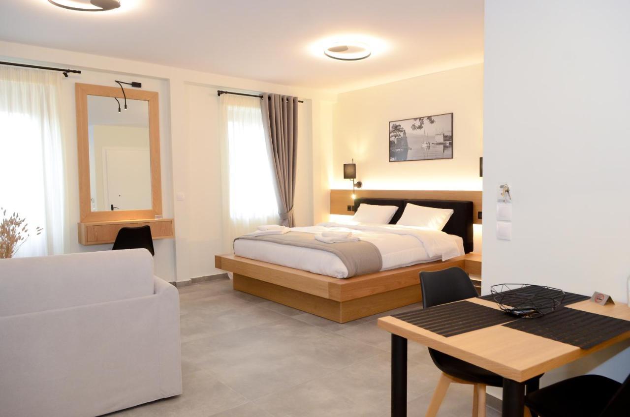 Roloi Suites Nafpaktos Exterior foto