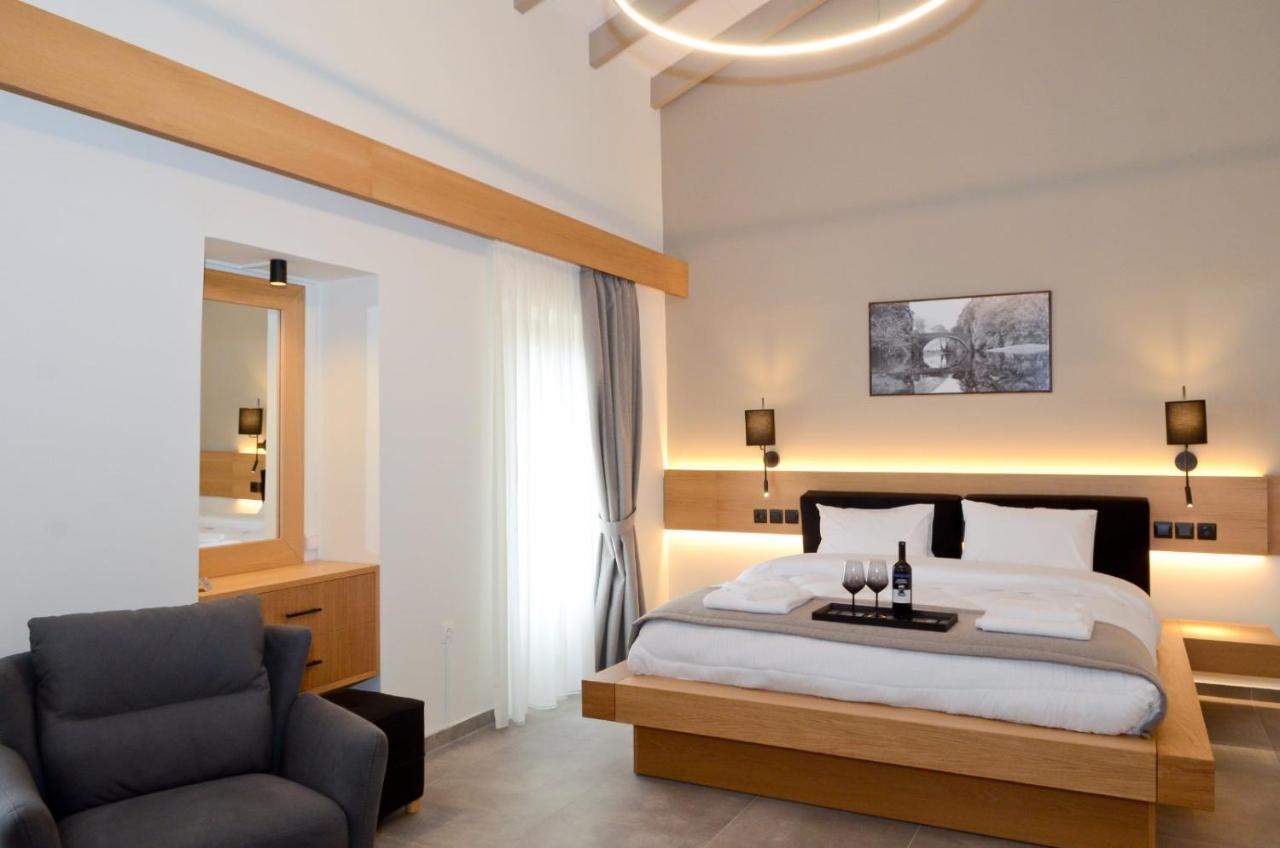 Roloi Suites Nafpaktos Exterior foto