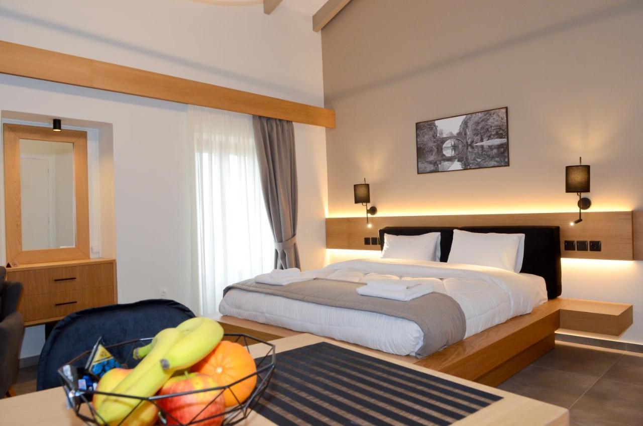 Roloi Suites Nafpaktos Exterior foto