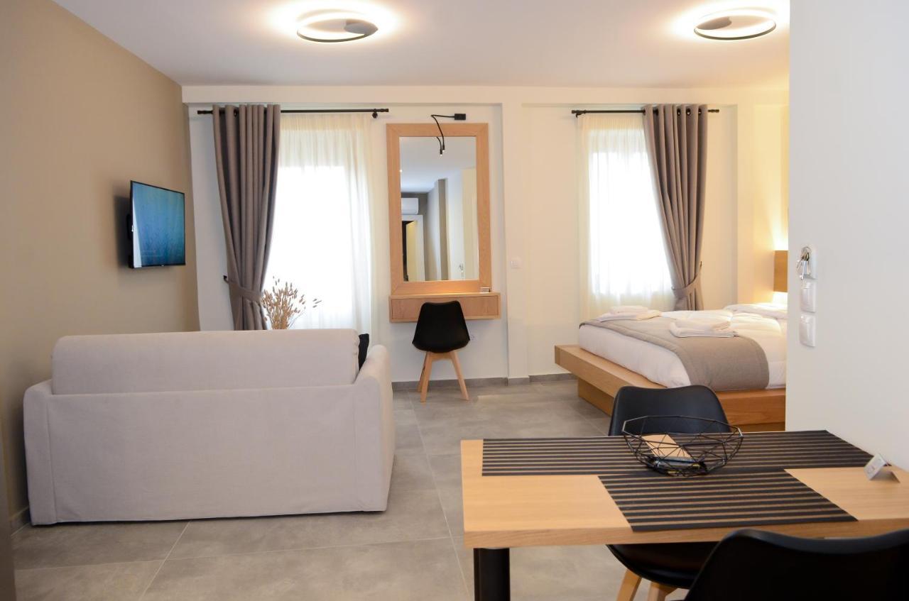 Roloi Suites Nafpaktos Exterior foto